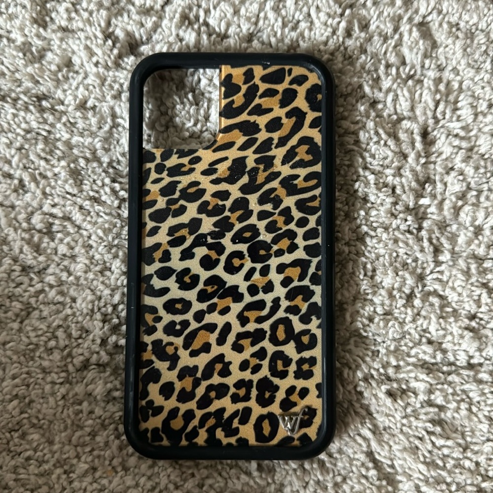 cheeta print wildflower iphone 11 case